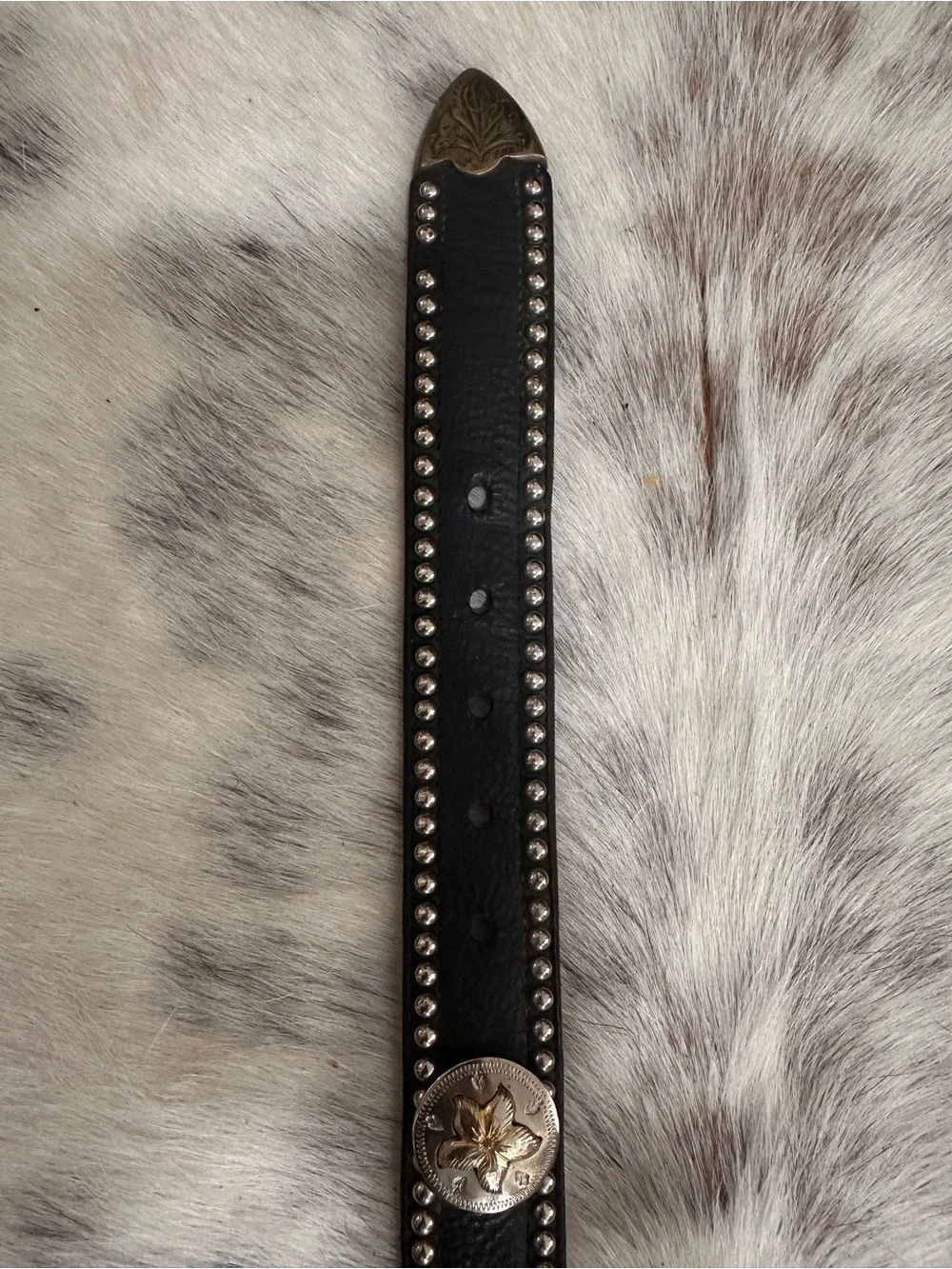 Vtg Studded Silver Gold Toned Conchos Western Leather Belt SZ S/M Ornate Buckle